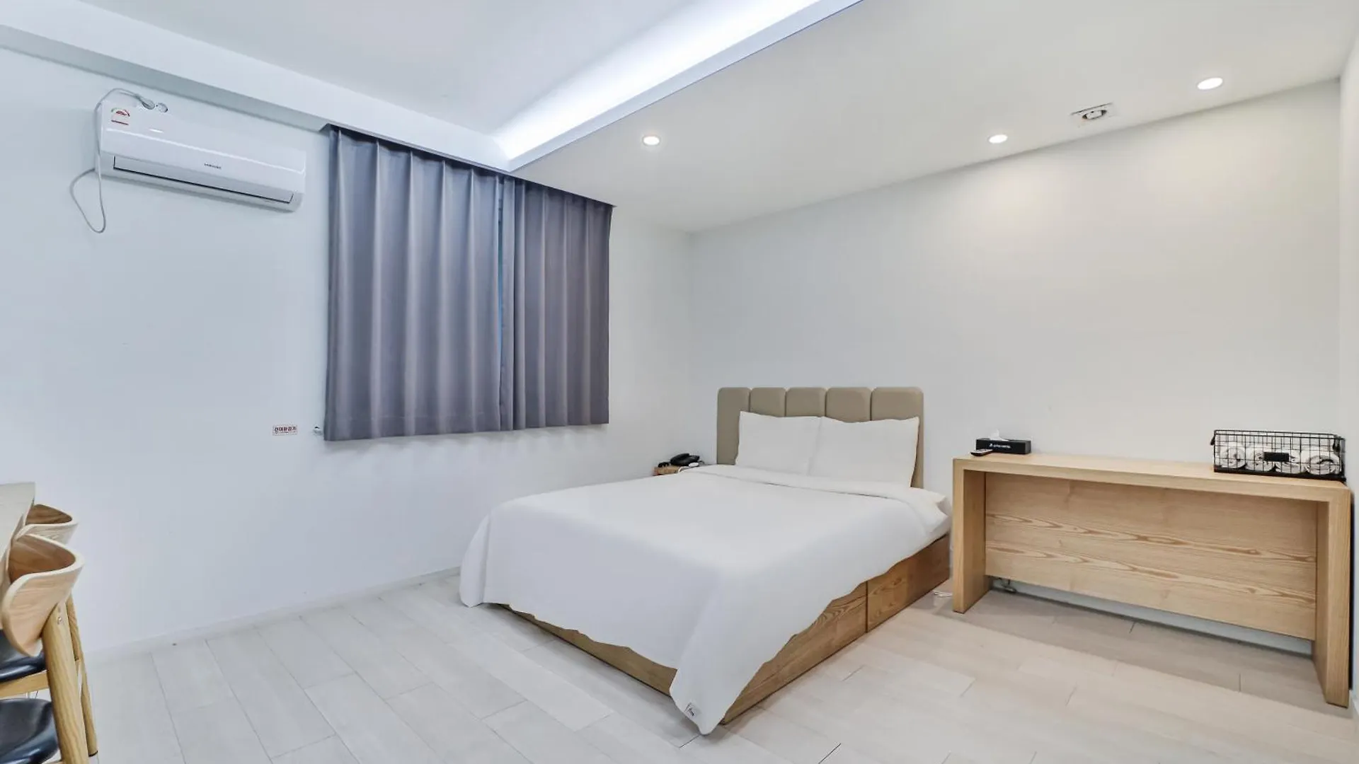 Sloth Hotel Busan Seomyeon