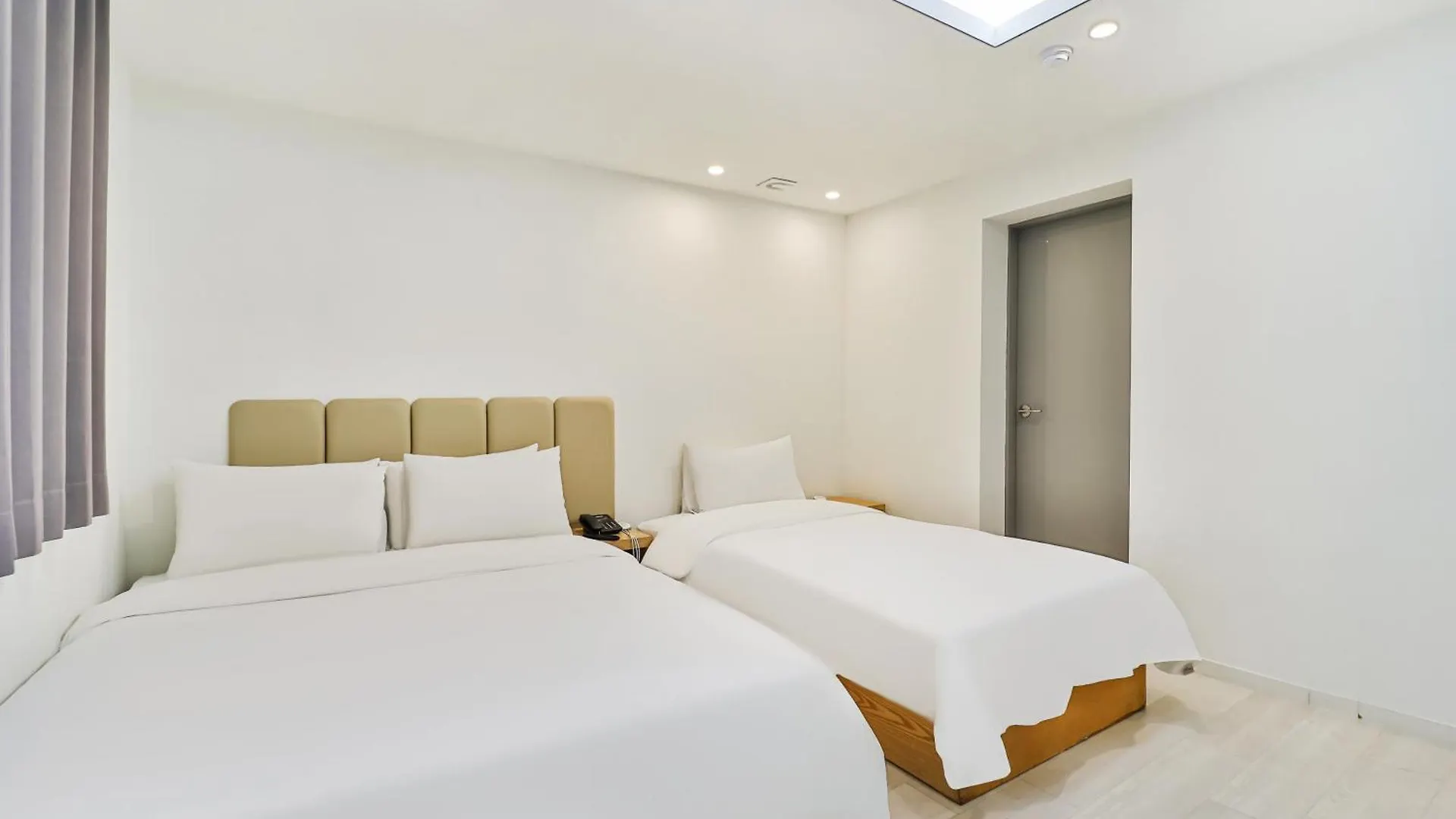 Sloth Hotel Busan Seomyeon