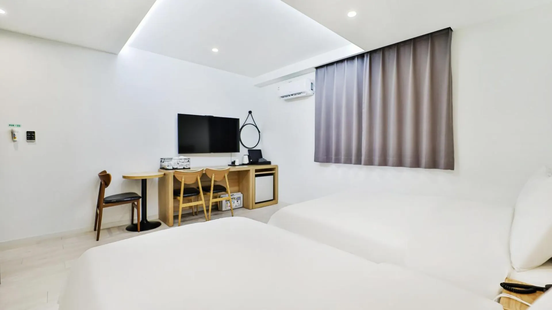 Sloth Hotel Busan Seomyeon