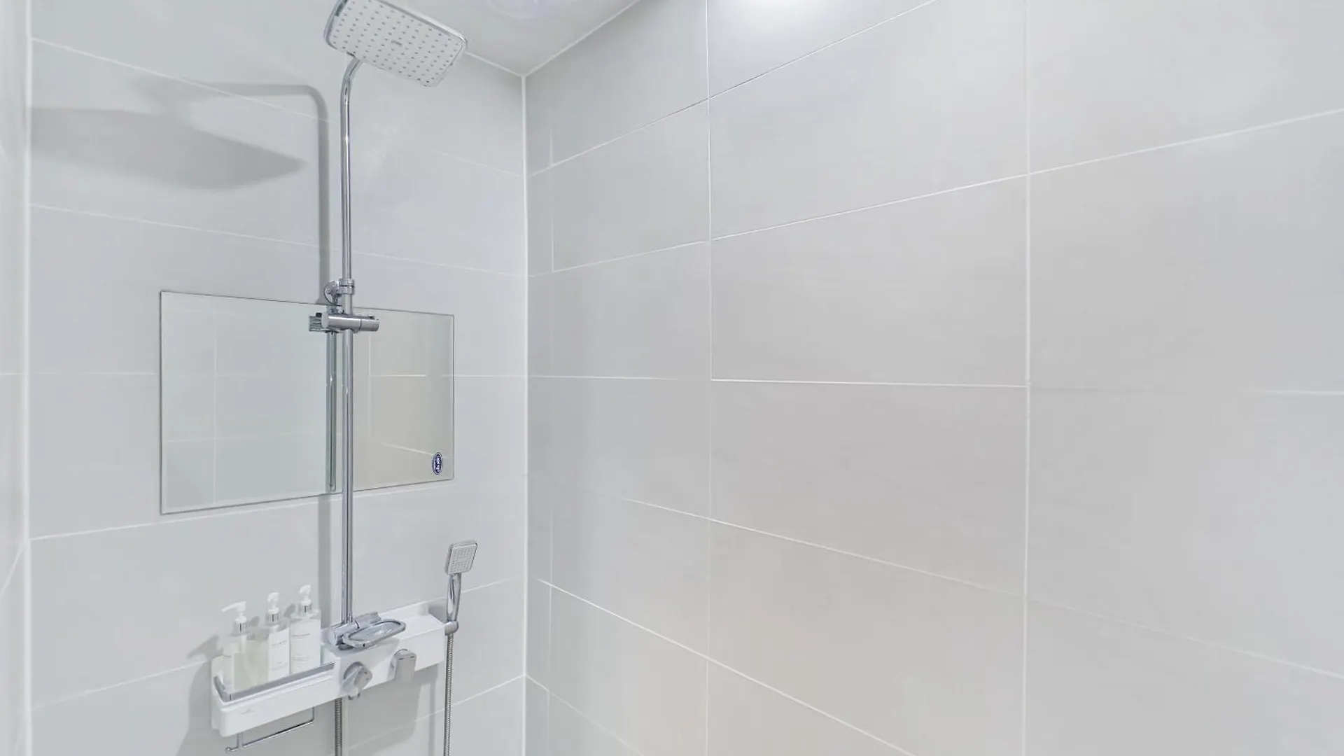 Sloth Hotel Busan Seomyeon