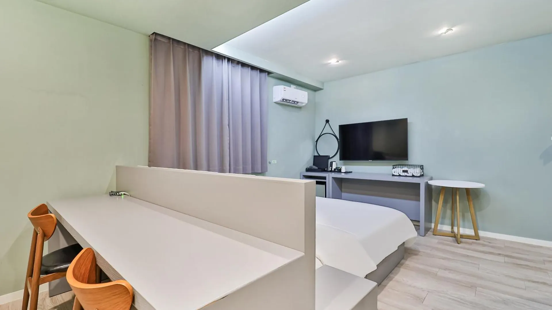 Sloth Hotel Busan Seomyeon