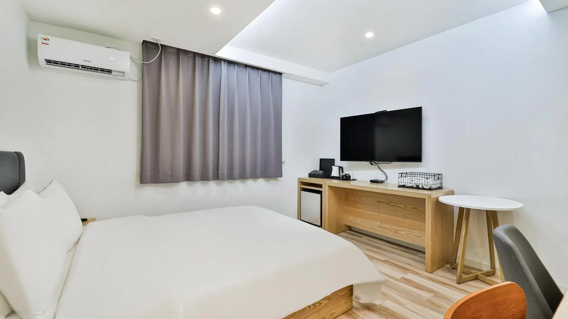 Sloth Hotel Busan Seomyeon