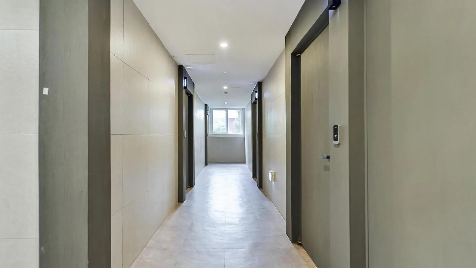 Sloth Hotel Busan Seomyeon